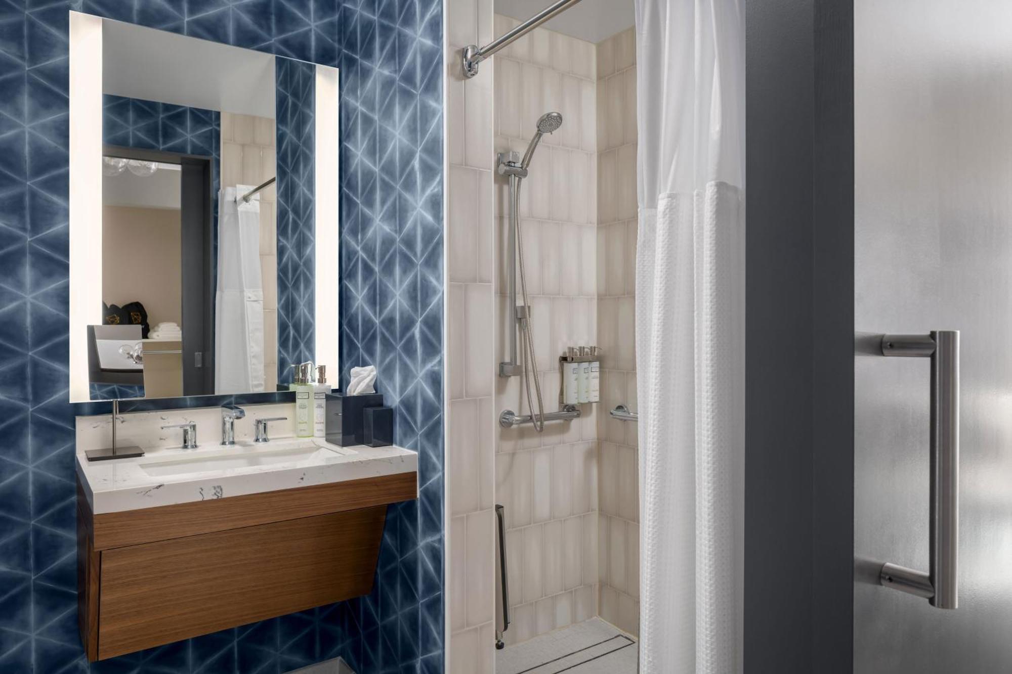 Alafaya The Celeste Hotel, Orlando, A Tribute Portfolio Hotel מראה חיצוני תמונה